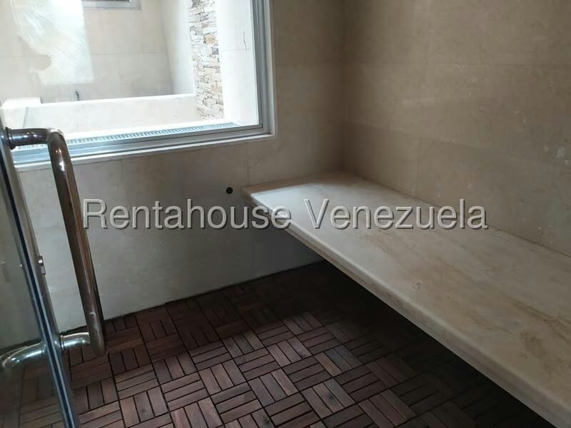 Casa (Duplex) en Venta en Guataparo, Carabobo - 44