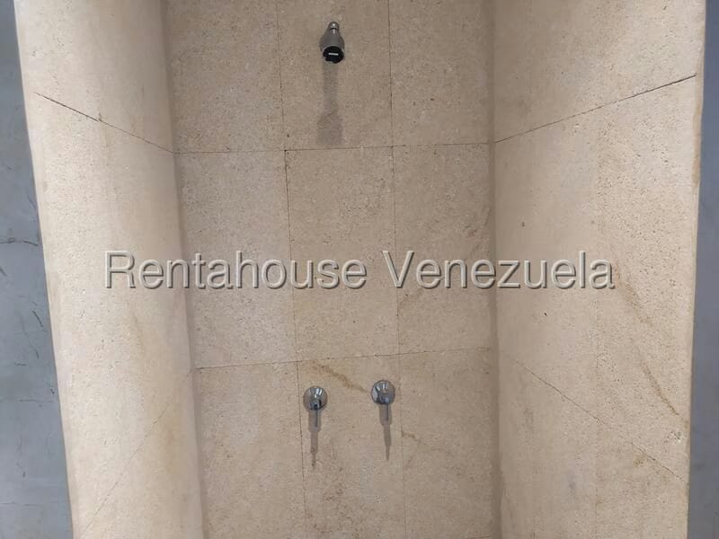 Casa (Duplex) en Venta en Guataparo, Carabobo - 45