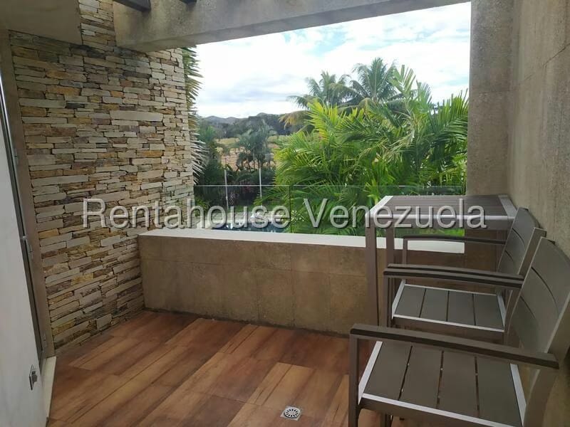 Casa (Duplex) en Venta en Guataparo, Carabobo - 49