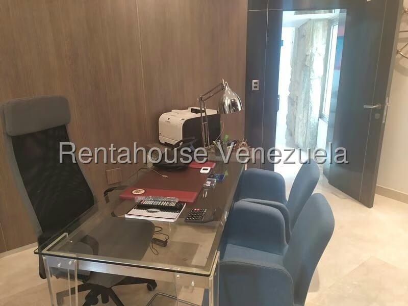 Casa (Duplex) en Venta en Guataparo, Carabobo - 8