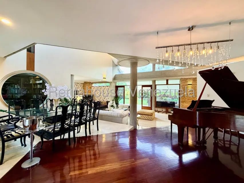 Casa (Duplex) en Venta en La Lagunita Country Club, Distrito Metropolitano - 12