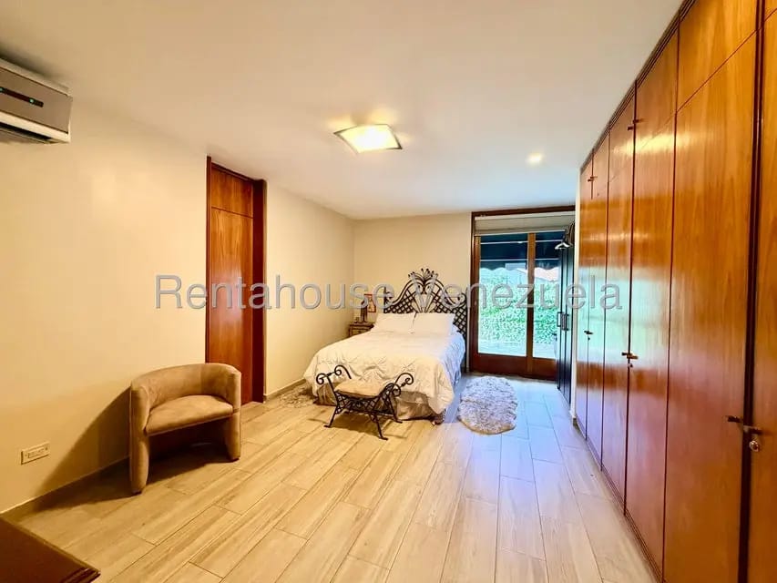 Casa (Duplex) en Venta en La Lagunita Country Club, Distrito Metropolitano - 30