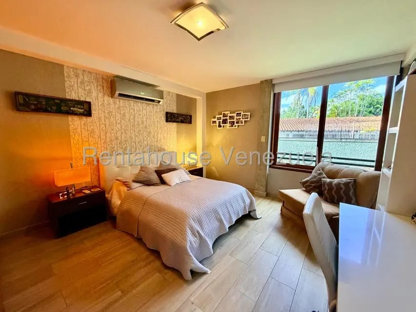 Casa (Duplex) en Venta en La Lagunita Country Club, Distrito Metropolitano - 35