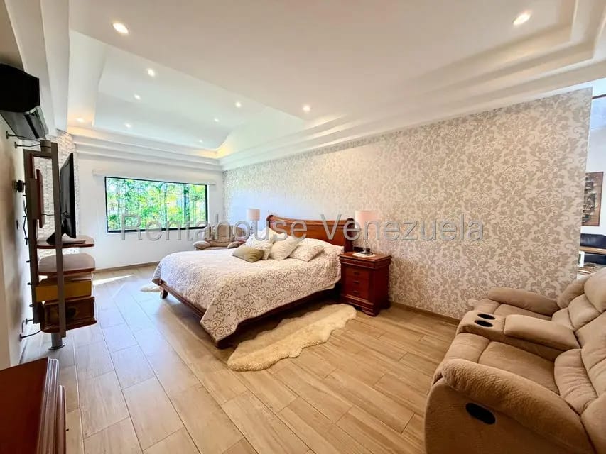 Casa (Duplex) en Venta en La Lagunita Country Club, Distrito Metropolitano - 40