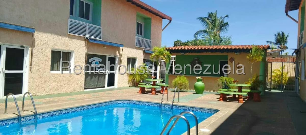 Comercial (Posada) en Venta en Avenida 31 de Julio, Nueva Esparta - 3