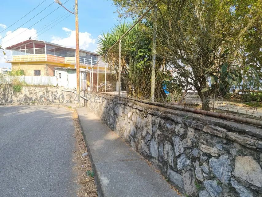 Comercial (Galpon - Deposito) en Venta en La Suiza, Miranda - 2