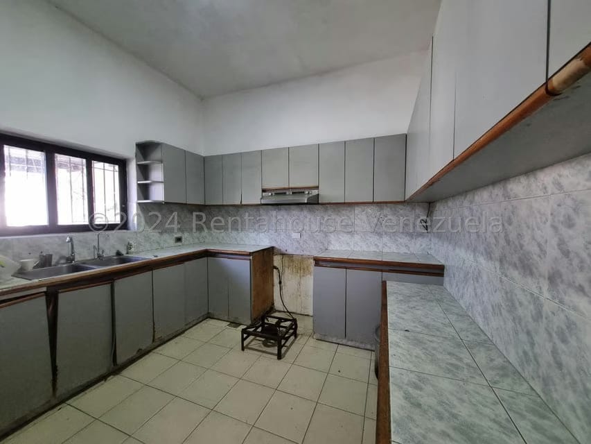 Comercial (Galpon - Deposito) en Venta en La Suiza, Miranda - 21