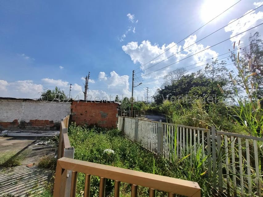 Comercial (Galpon - Deposito) en Venta en La Suiza, Miranda - 29