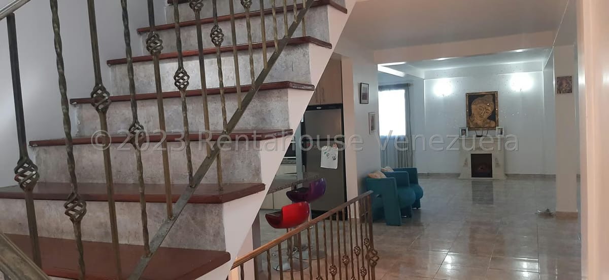 Casa (Multipes Niveles) en Venta en Colinas de Carrizal, Miranda - 5