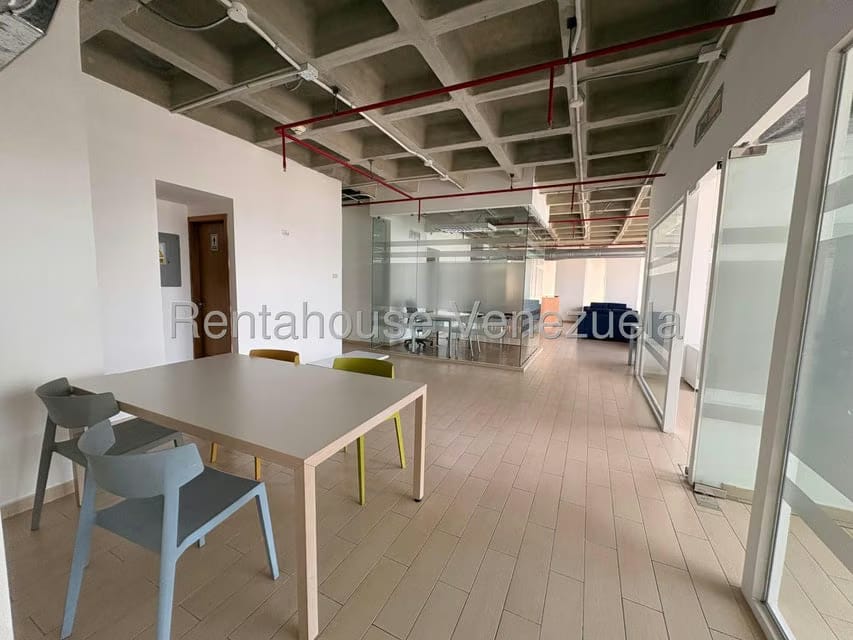 Comercial (Oficina) en Alquiler en 5 de Julio, Zulia - 28