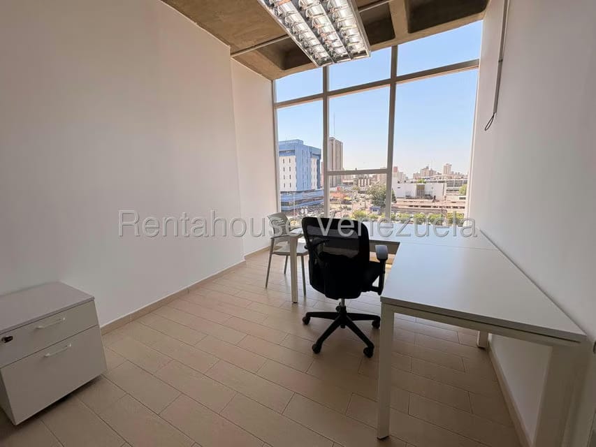 Comercial (Oficina) en Alquiler en 5 de Julio, Zulia - 30