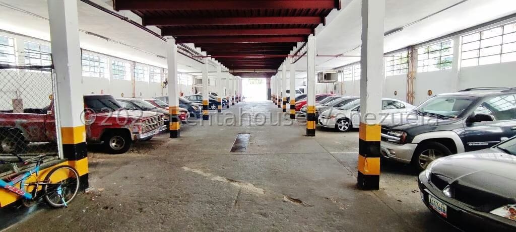 Comercial (Edificio) en Venta en Los Ruices, Distrito Metropolitano - 11