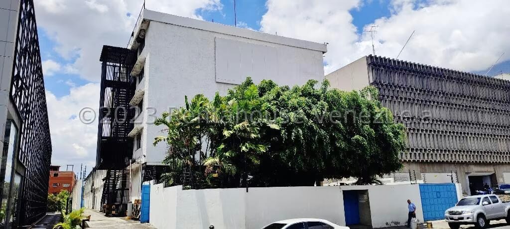 Comercial (Edificio) en Venta en Los Ruices, Distrito Metropolitano - 4