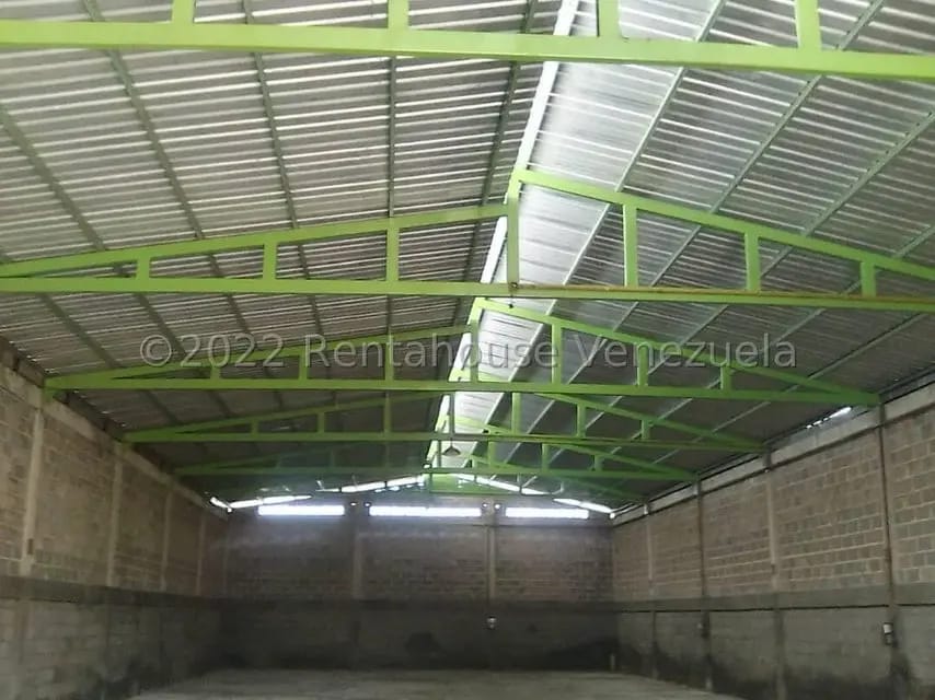 Comercial (Galpon - Deposito) en Venta en Cantaclaro, Cojedes - 3