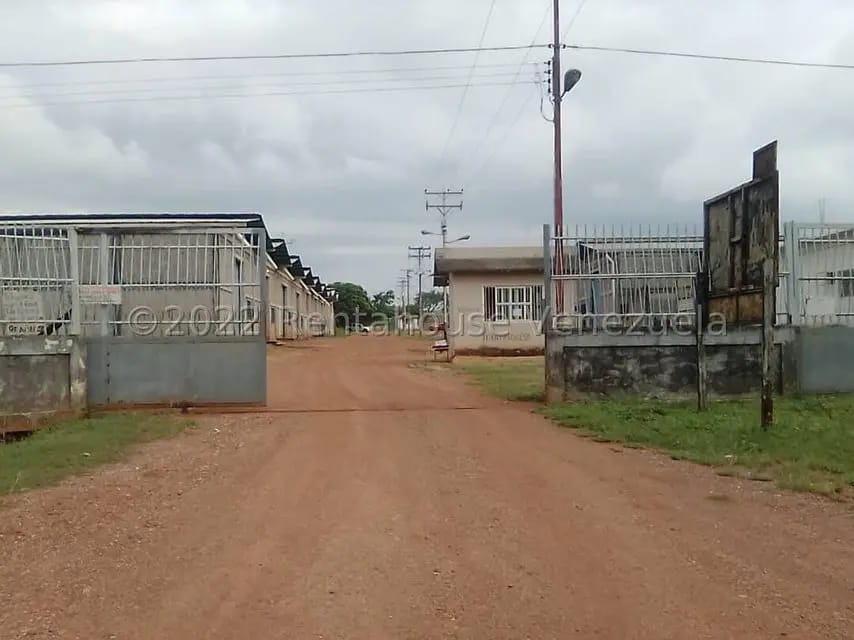 Comercial (Galpon - Deposito) en Venta en Cantaclaro, Cojedes - 9