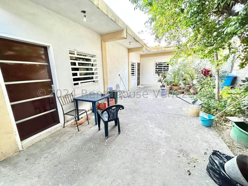 Comercial (Local Comercial) en Venta en Centro, Lara - 39
