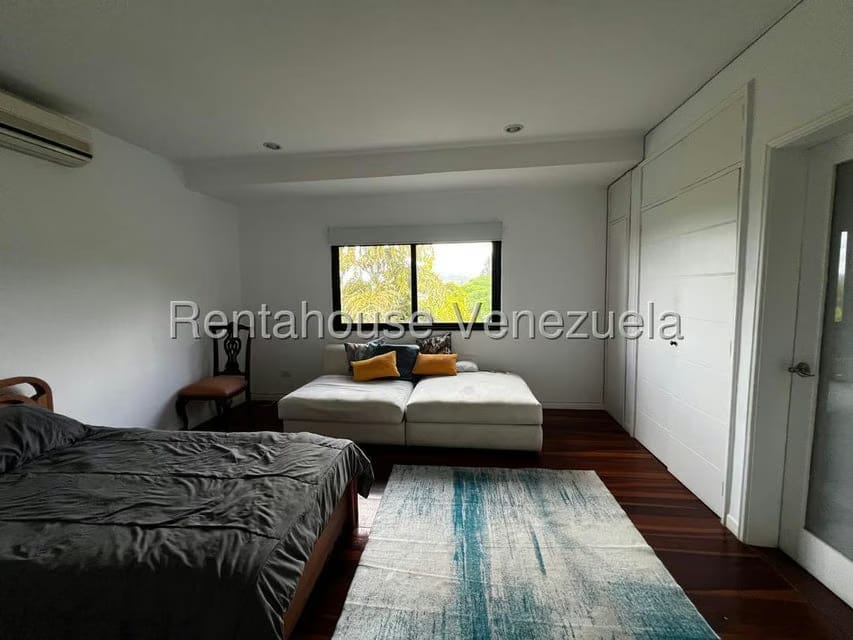 Casa (Multipes Niveles) en Venta en Loma Linda, Distrito Metropolitano - 39