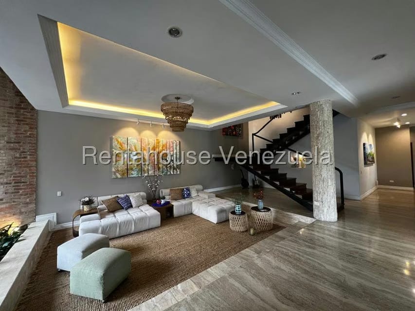 Casa (Multipes Niveles) en Venta en Loma Linda, Distrito Metropolitano - 6