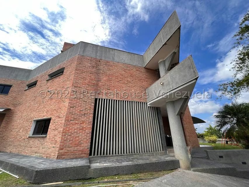 Casa (Multipes Niveles) en Venta en Loma Linda, Distrito Metropolitano - 51