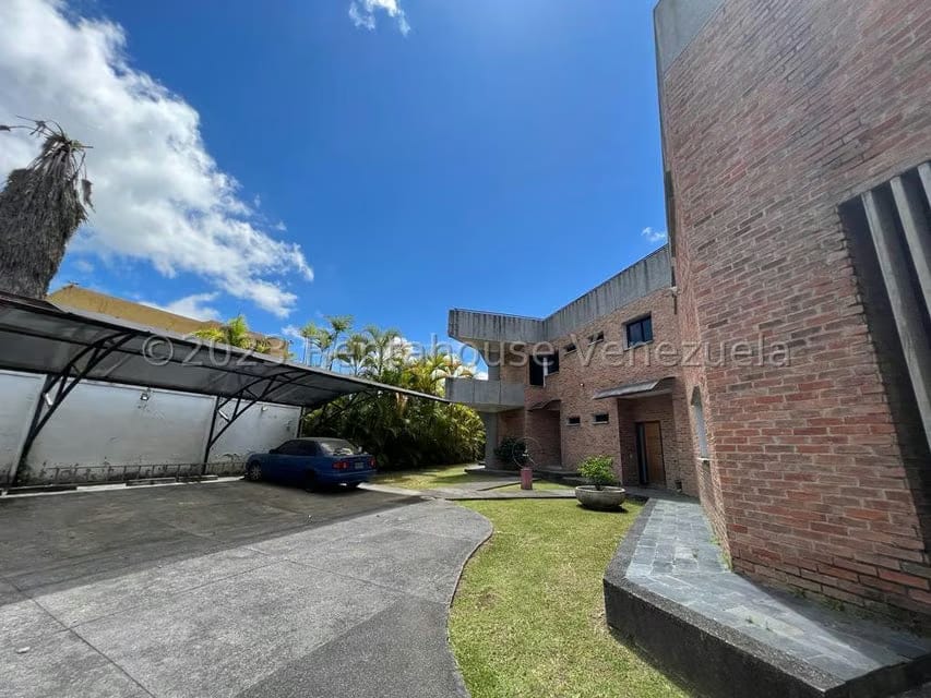 Casa (Multipes Niveles) en Venta en Loma Linda, Distrito Metropolitano - 54