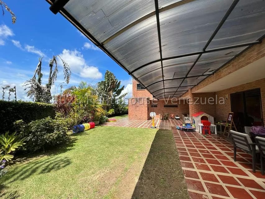 Casa (Multipes Niveles) en Venta en Loma Linda, Distrito Metropolitano - 55