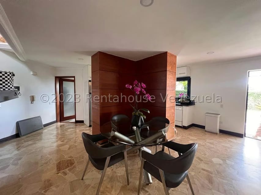 Casa (Multipes Niveles) en Venta en Loma Linda, Distrito Metropolitano - 73