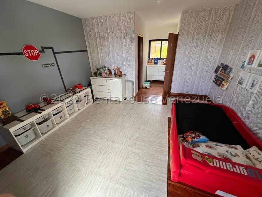 Casa (Multipes Niveles) en Venta en Loma Linda, Distrito Metropolitano - 81