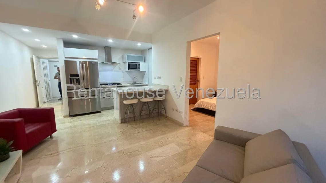 Apartamento (1 Nivel) en Alquiler en Solar del Hatillo, Distrito Metropolitano - 8