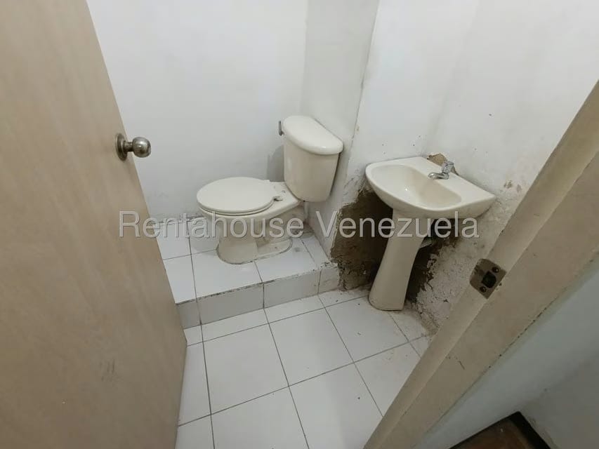 Comercial (Local Comercial) en Venta en Sabana Larga, Aragua - 11