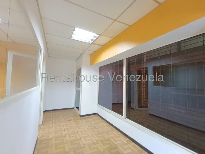 Comercial (Local Comercial) en Venta en Sabana Larga, Aragua - 21