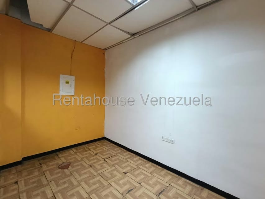 Comercial (Local Comercial) en Venta en Sabana Larga, Aragua - 23