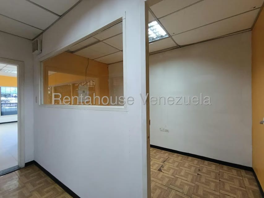 Comercial (Local Comercial) en Venta en Sabana Larga, Aragua - 32