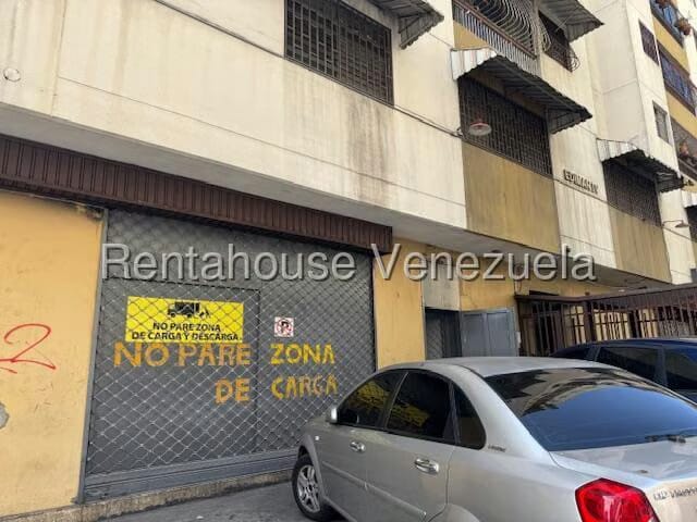 Comercial (Galpon - Deposito) en Alquiler en La Candelaria, Distrito Metropolitano