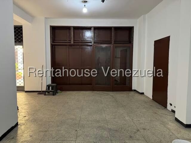 Comercial (Galpon - Deposito) en Alquiler en La Candelaria, Distrito Metropolitano - 2