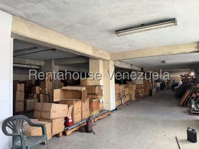 Comercial (Galpon - Deposito) en Alquiler en La Candelaria, Distrito Metropolitano - 12