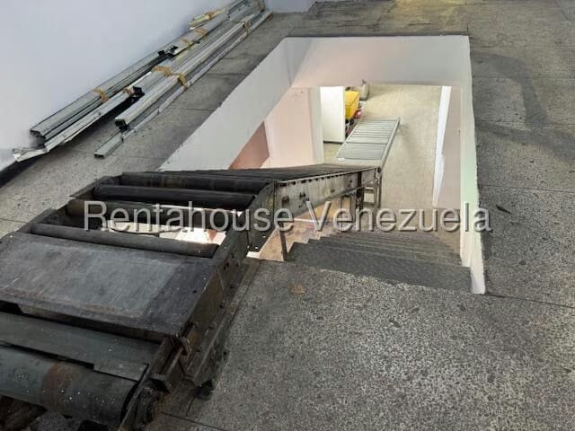 Comercial (Galpon - Deposito) en Alquiler en La Candelaria, Distrito Metropolitano - 6