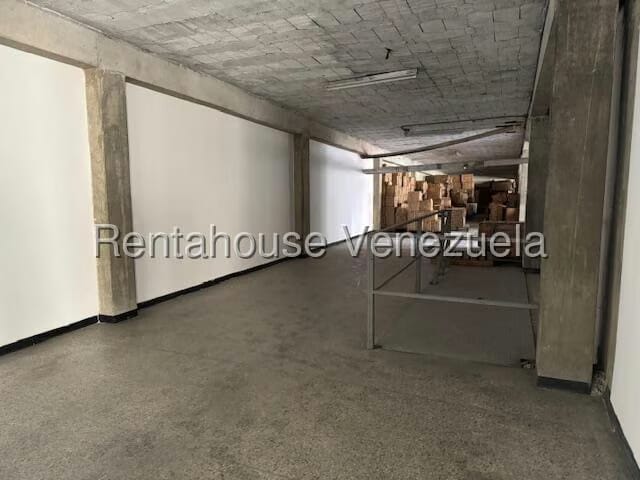 Comercial (Galpon - Deposito) en Alquiler en La Candelaria, Distrito Metropolitano - 8