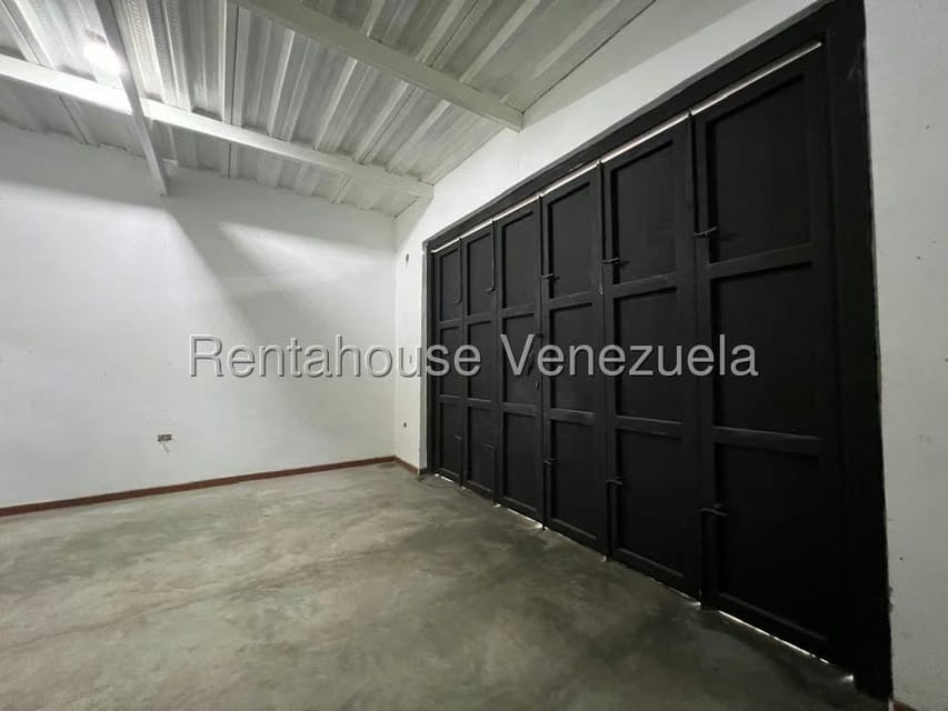 Comercial (Local Comercial) en Alquiler en Centro, Lara - 2