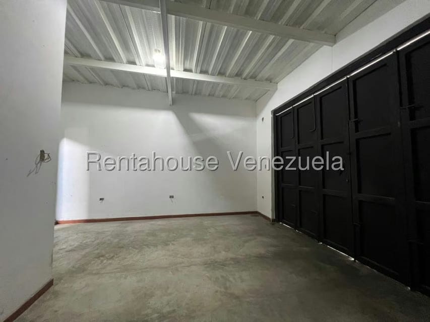 Comercial (Local Comercial) en Alquiler en Centro, Lara - 3
