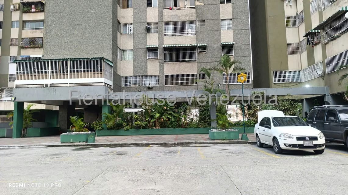 Apartamento (1 Nivel) en Venta en El Paraiso, Distrito Metropolitano - 2