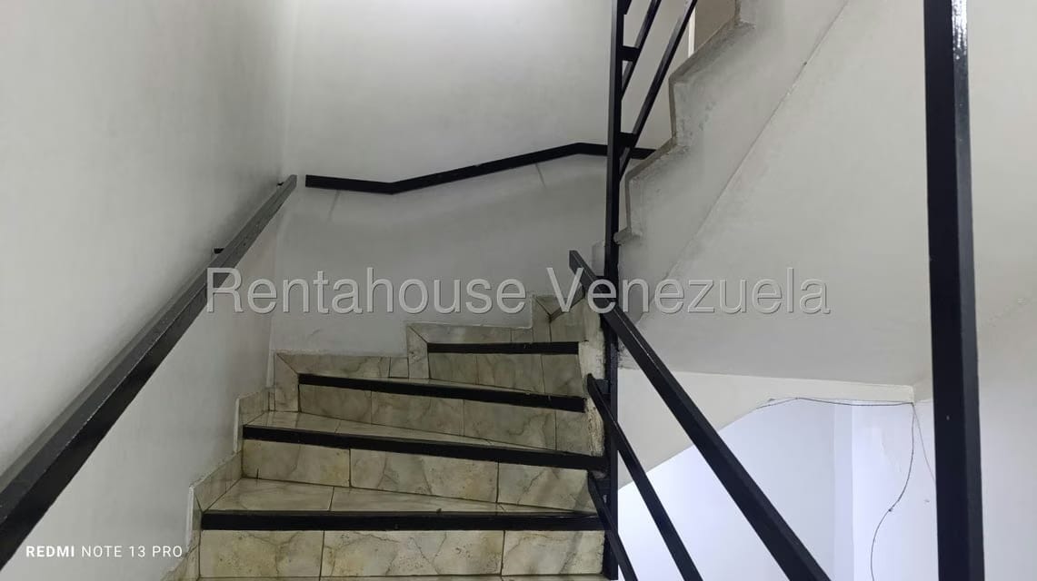Apartamento (1 Nivel) en Venta en El Paraiso, Distrito Metropolitano - 3