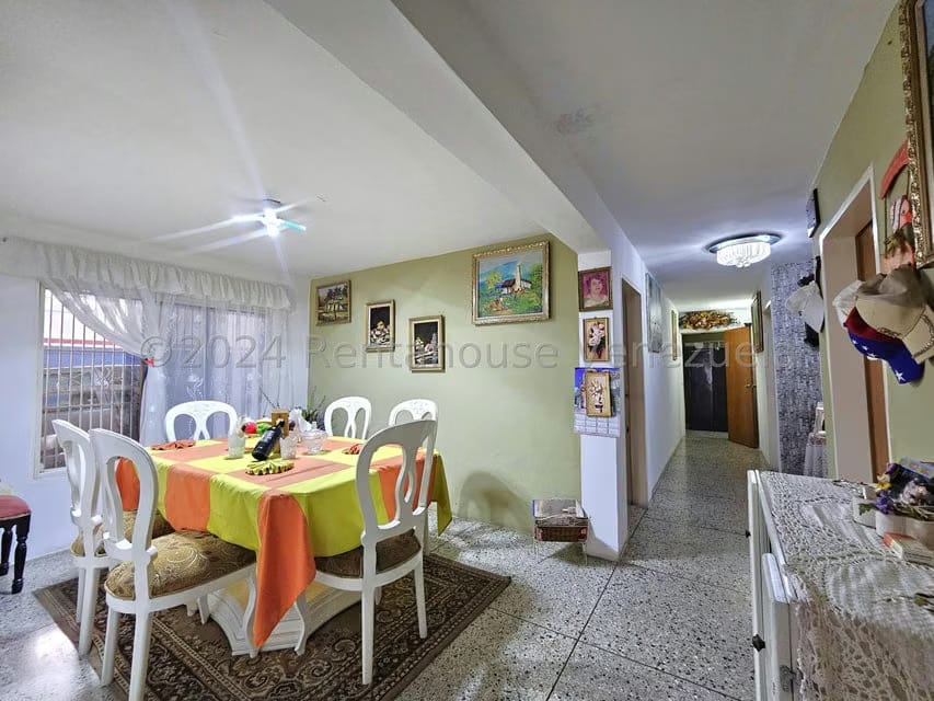 Comercial (Edificio) en Venta en Zona Oeste, Lara - 11