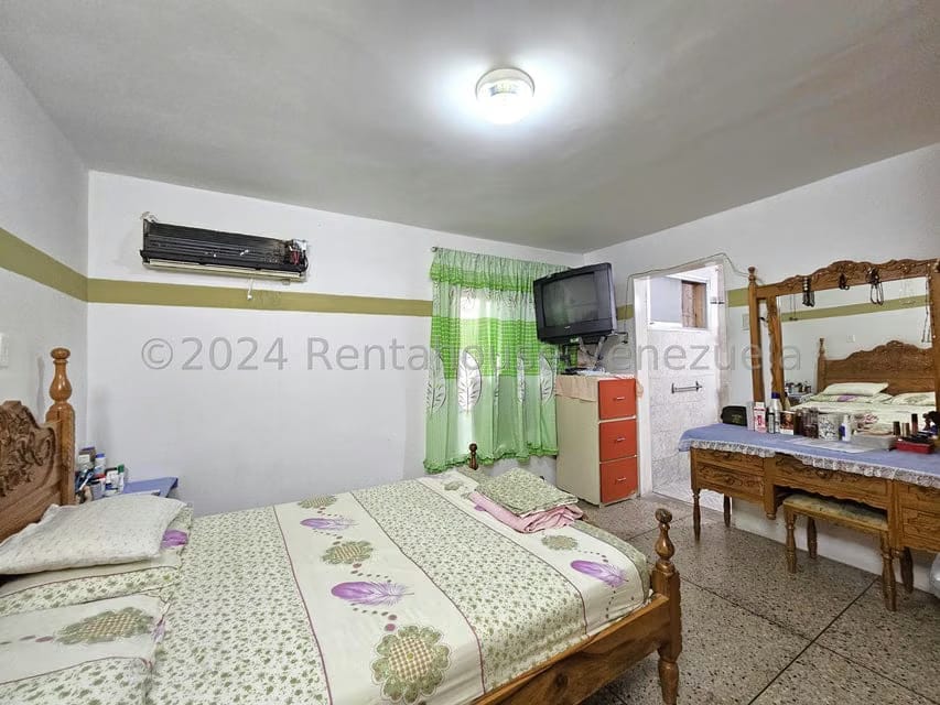 Comercial (Edificio) en Venta en Zona Oeste, Lara - 16