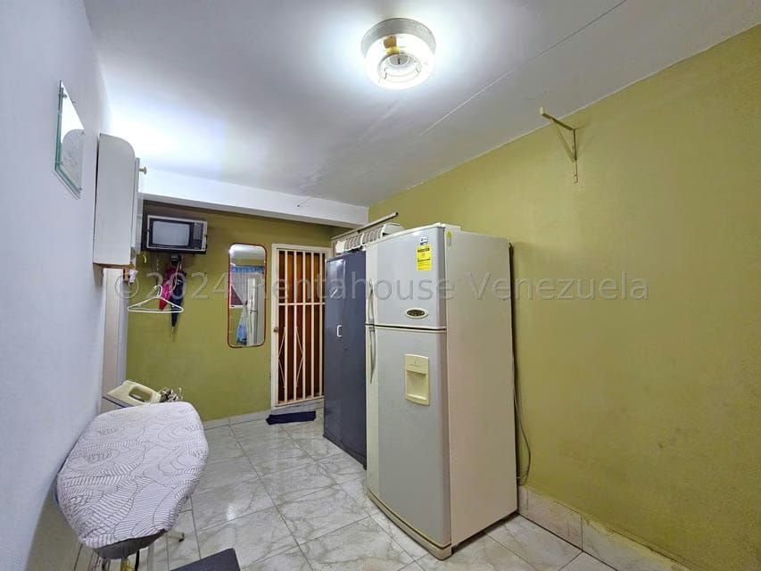 Comercial (Edificio) en Venta en Zona Oeste, Lara - 21