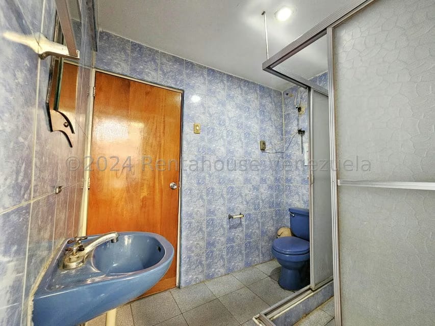Comercial (Edificio) en Venta en Zona Oeste, Lara - 34