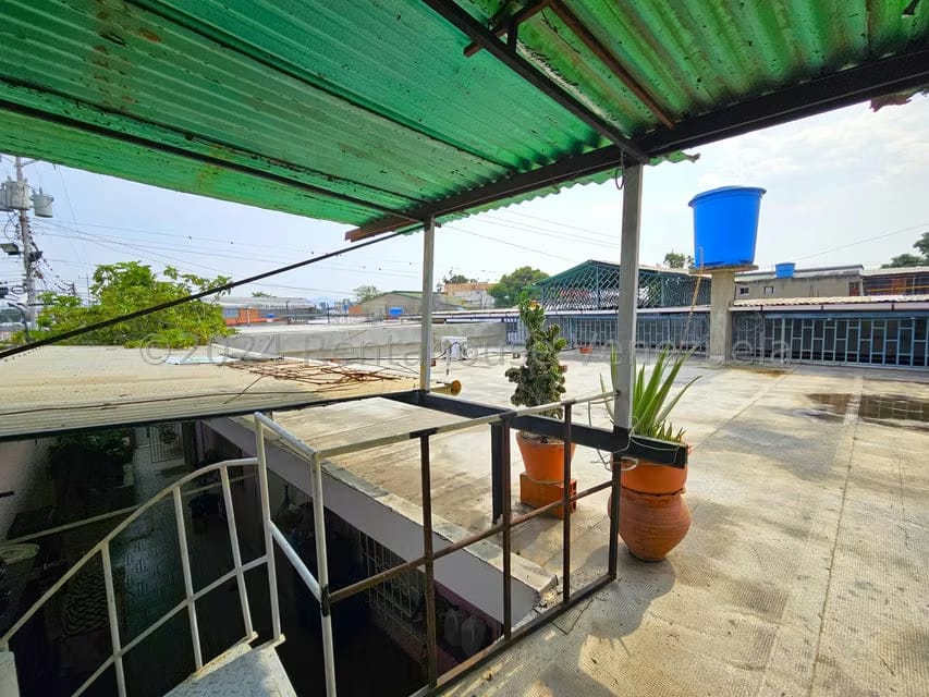 Comercial (Edificio) en Venta en Zona Oeste, Lara - 49
