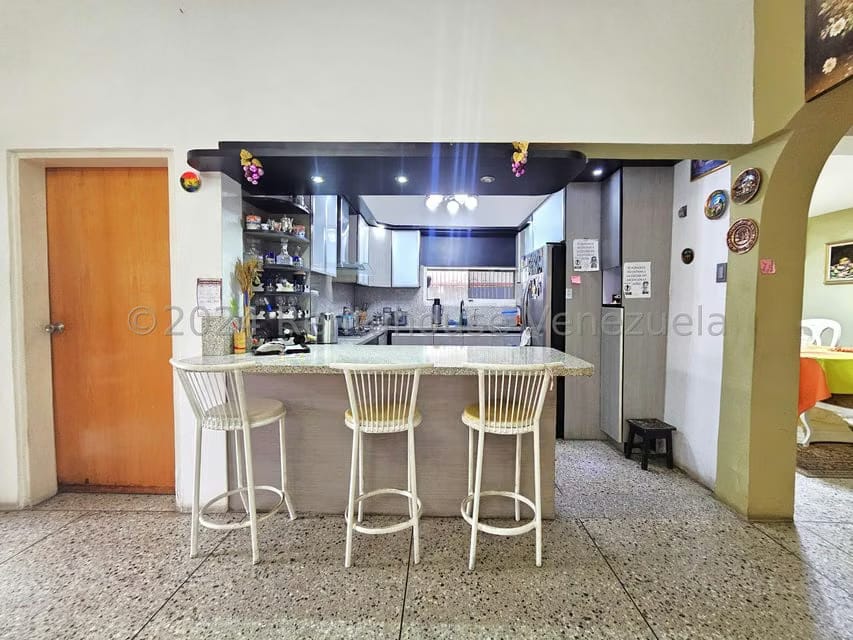 Comercial (Edificio) en Venta en Zona Oeste, Lara - 6
