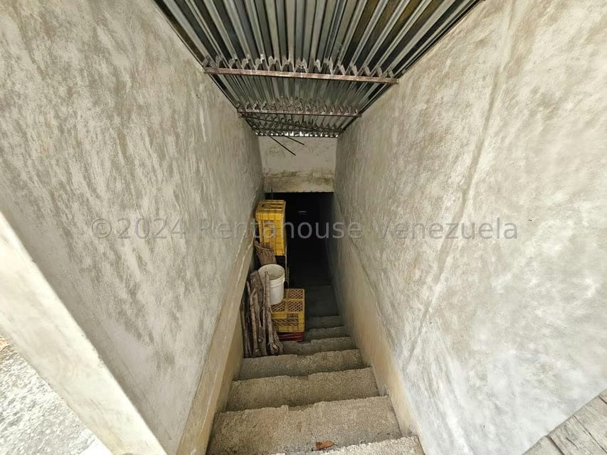 Comercial (Edificio) en Venta en Zona Oeste, Lara - 55