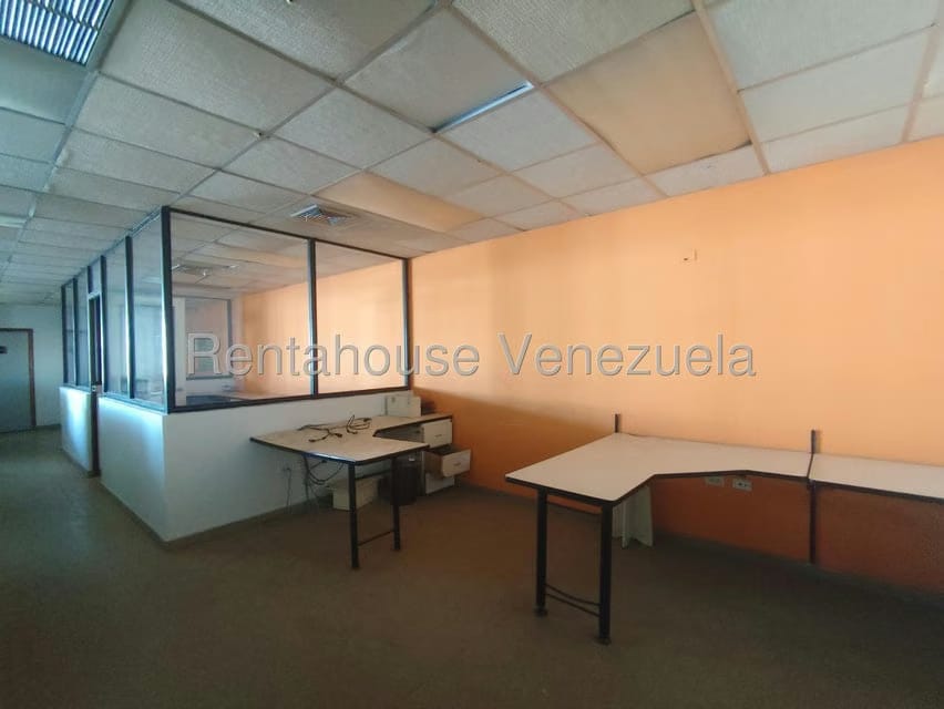 Comercial (Local Comercial) en Venta en Circunvalacion Dos, Zulia - 14