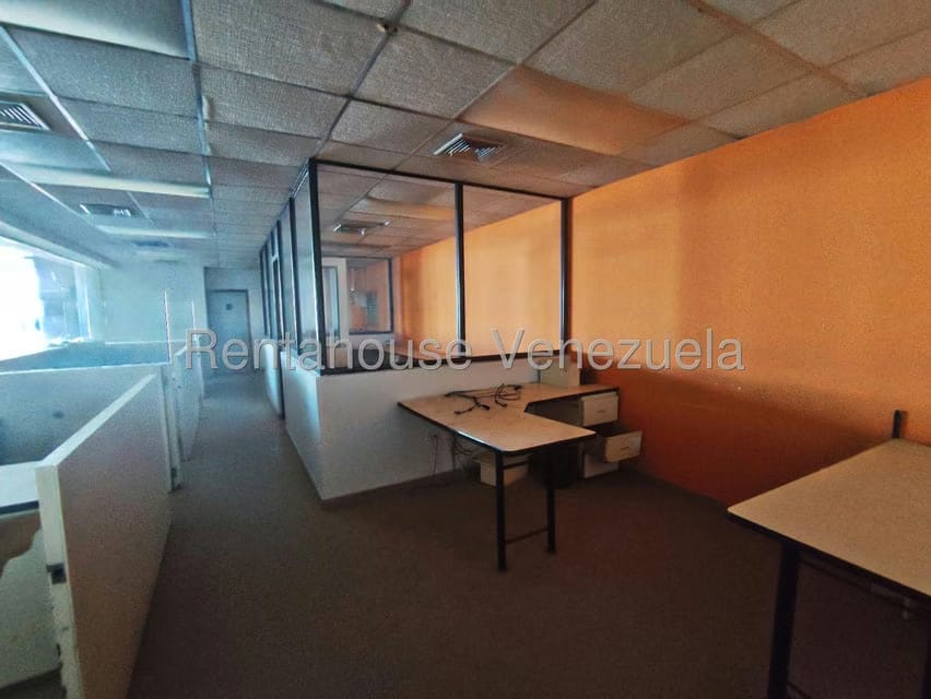 Comercial (Local Comercial) en Venta en Circunvalacion Dos, Zulia - 15
